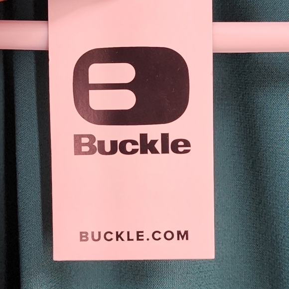 Buckle X Red By BKE Women's Green Satin Surplice Tunic Top - L - Picture 8 of 8